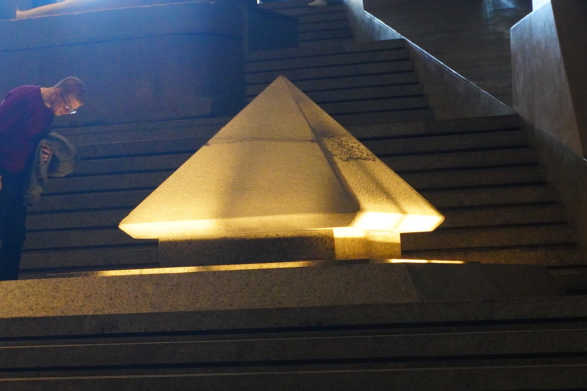 De Champollion au GEM — A French Voice on Egyptology